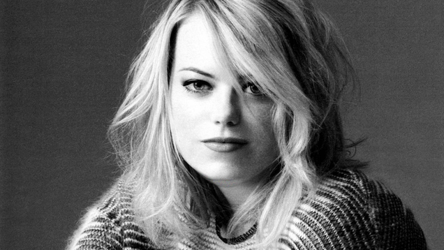 Illustration for article titled 8 Photos Of Fat Emma Stone That I Have Brought To You From My Dimension At Great Personal Cost